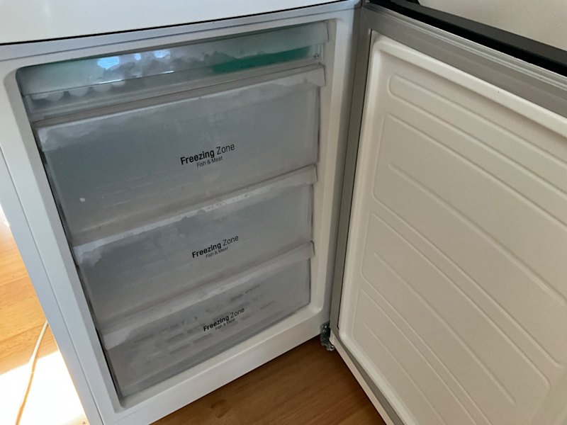 Fridge Freezer LG 310 Ltr $45063014706579074112