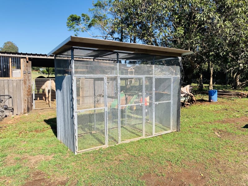 3 bay bird aviary