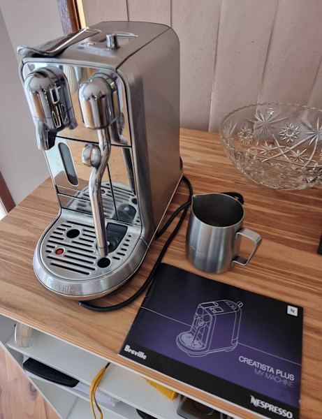 Creatista Plus Coffee Machine Breville Nespresso BNE80063021731577859114
