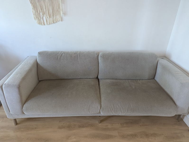 3-seat IKEA sofa62863385193345113