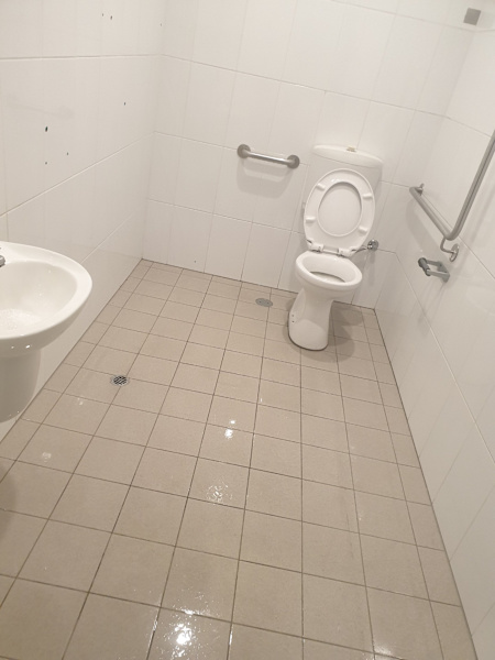 Cleaning services62863396284417111