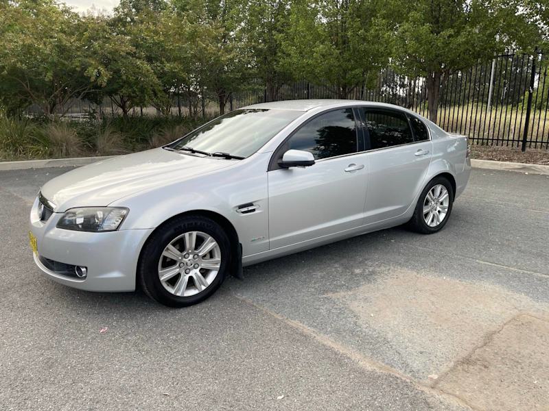 Holden commodore62938582883201113