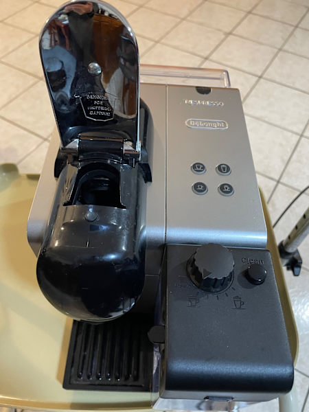 DELONGHI ESPRESSO MACHINE63016488081025112
