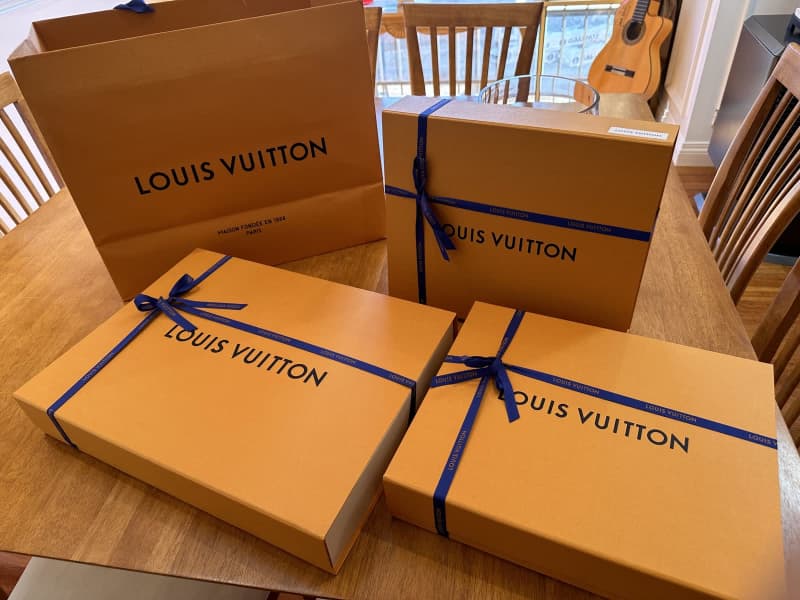 Louis Vuitton orange gift bag & box large