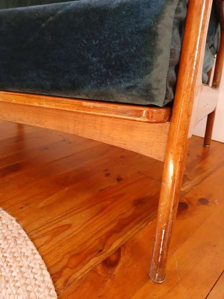 Stunning Original Mid Century Rattan Base Teak Frame Lounge62863370669315114