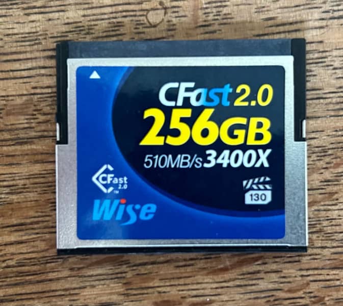 wise CFast2.0 3400X 256GB CFastカード カメラ その他 カメラ その他