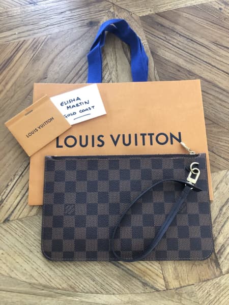 Louis Vuitton Box Set Authentic Dustbag Paperbag Gift Card Envelope,  Women's Fashion, Bags & Wallets, Purses & Pouches on Carousell