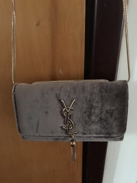 YSL UPTOWN MEDIUM 2 WAYSBAG