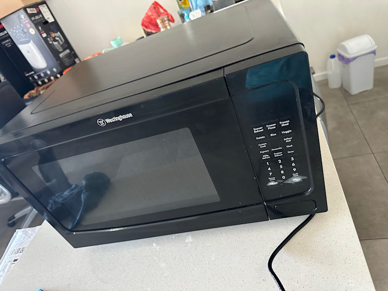 Microwave oven63020446508545113