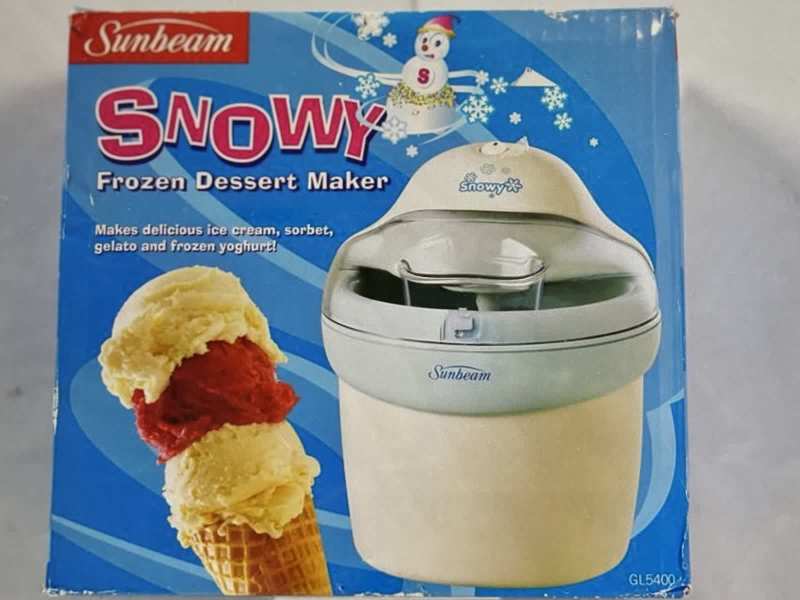 Sunbeam Snowy Frozen Desert Maker. BARGAIN63443233785218116