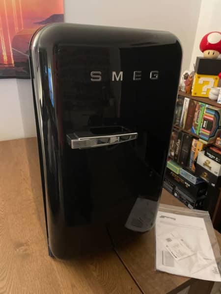 smeg mini cooper fridge