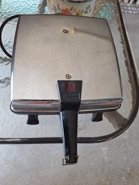 Sunbeam sandwich press -$15630151775578901127