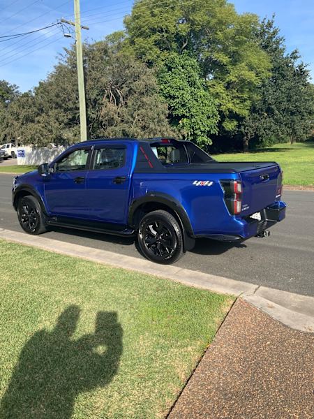 2024  D-MAX X-TERRAIN (4x4) 6 SP AUTO SEQ SPORTS MODE CREW CAB UTILITY62935687824515112