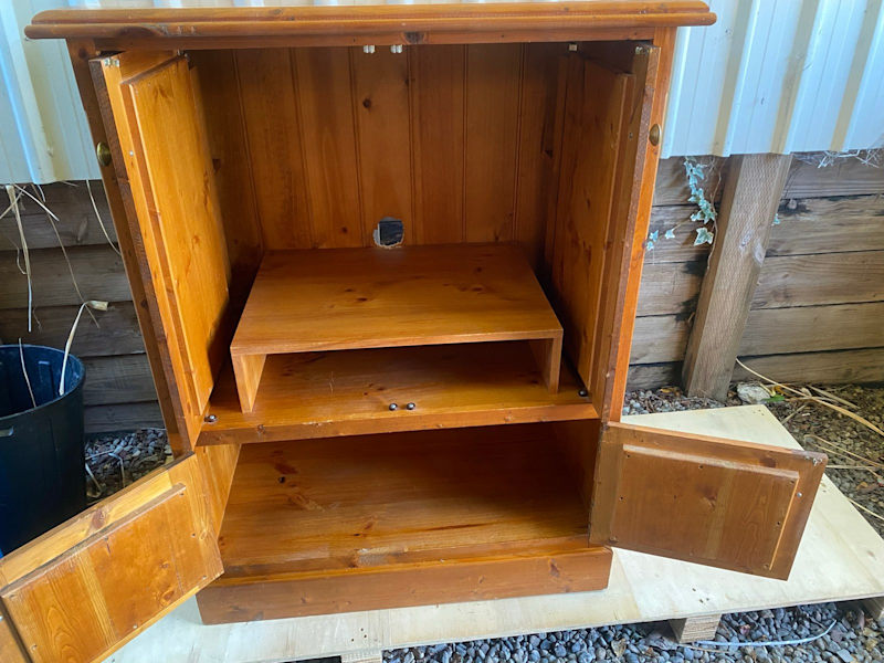 Tv or stereo stand 62863409841027112