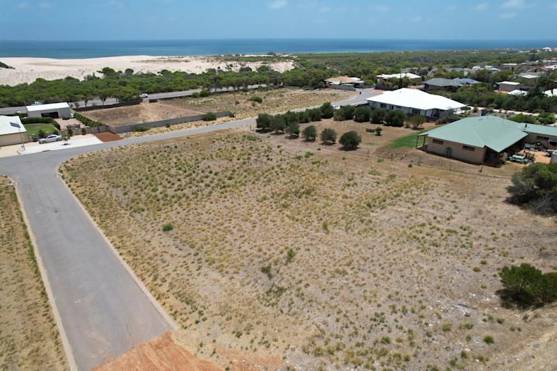 Half Acre - Ocean Views - Under $200k!629956191770901128