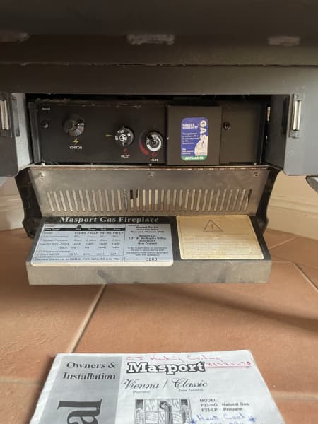 Masport ‘Vienna’ Gas Log Heater63017322225795113