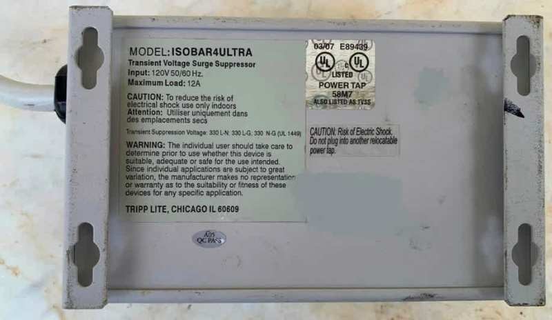 110 VOLT USE ONLY SURG E PROTECTOR VERY LITTLE OR NO USE $25 NEG63016910643715111