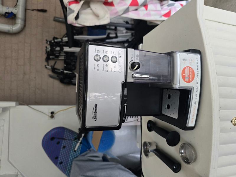 Sunbeam Cafe barista coffee machine sold as is 63016488385793114