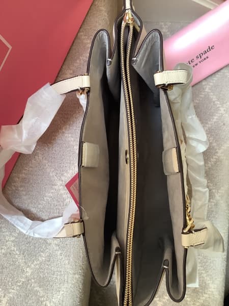 Leather tote in good condition with strap, Bags, Gumtree Australia  Cambridge Area - Wembley