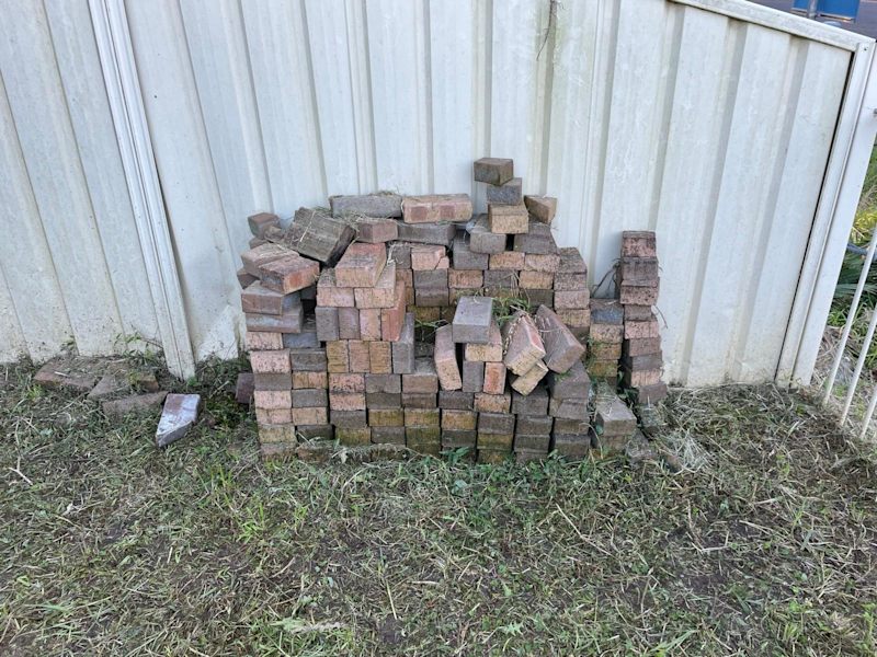 FREE PAVERS63015642123522111