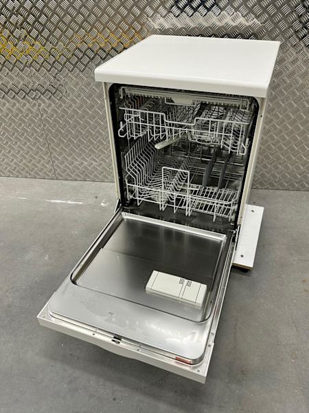 Miele G 1220 SC Freestanding Dishwasher White (NS)63441325326594111