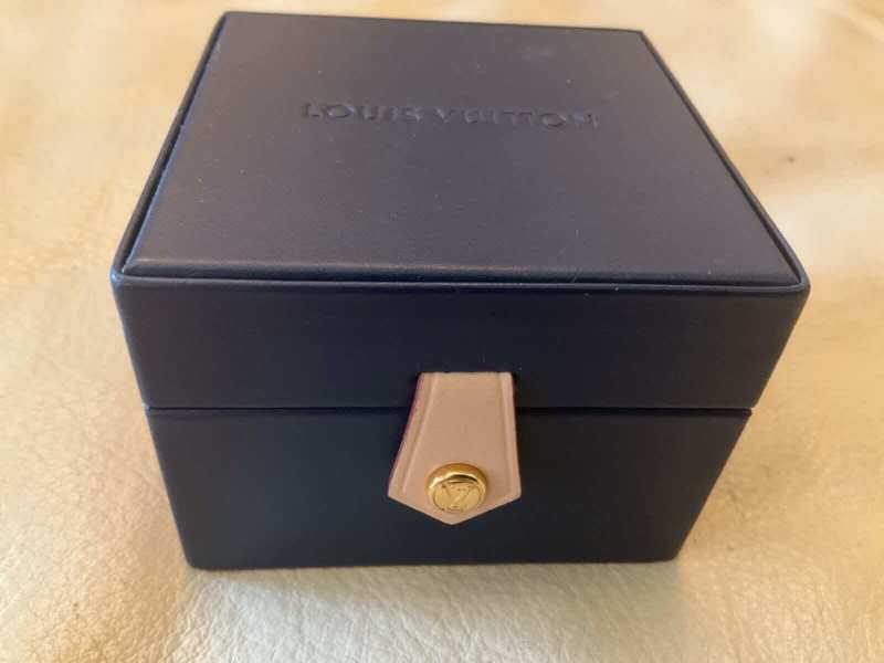 Genuine Authentic LOUIS VUITTON Navy Leather Ring Box Jewelry Box