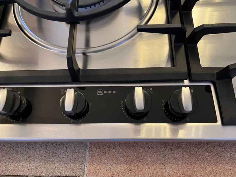 NEFF T29R66N0AU 900mm Stainless Steel Gas Cooktop63020851646849111