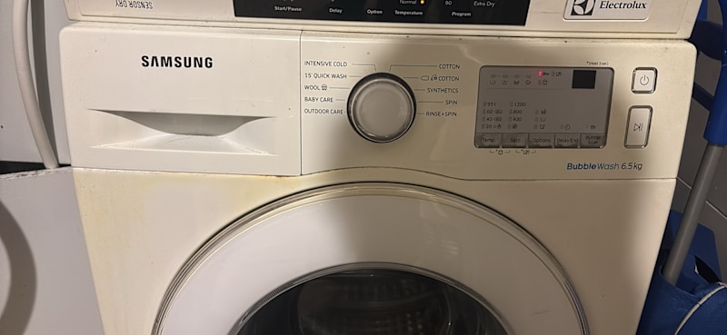 Samsung Bubble Washing Machine 6.5Kg (NOT WORKING, PARTS OR REPAIR)63020848121475112