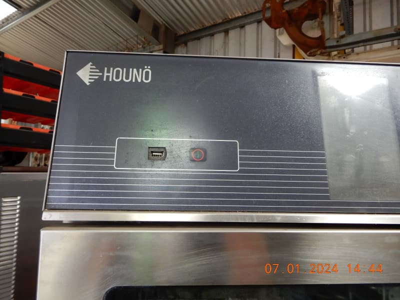 Houno mini combi oven,with stainless stand,auto clean. $600 negotiable63017767125891111