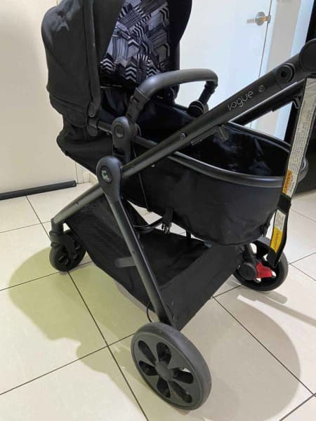 childcare vogue stroller monochrome