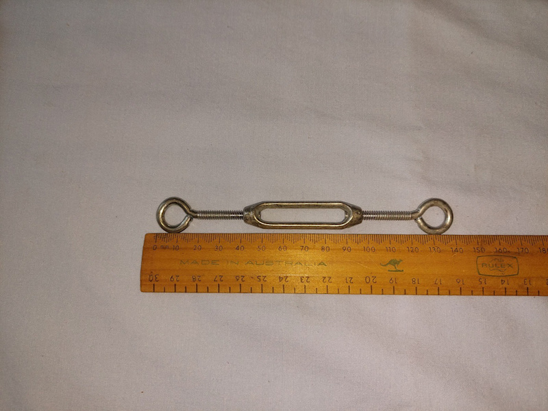 9 x 3/16 x 100mm Zinc Turnbuckles63007238178689112