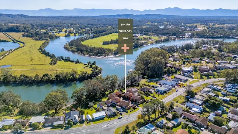 Waterfront Townhouse with Stunning Kalang River Views62931713364483112