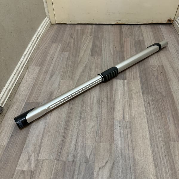 ELECTROLUX ULTRASILENCER ORIGIN POWERED VACUUM TELESOPIC WAND ROD630186153839391122