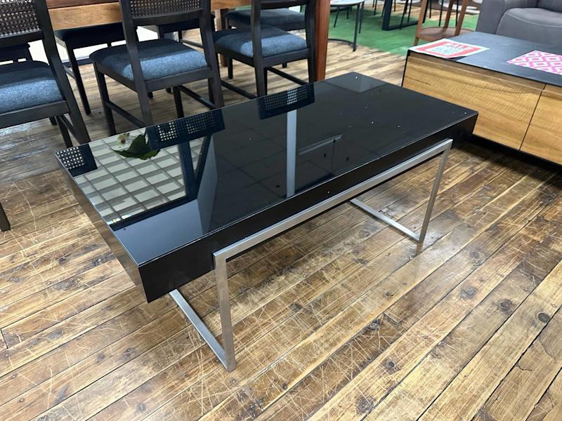 Glass Coffee Table62863370985857111