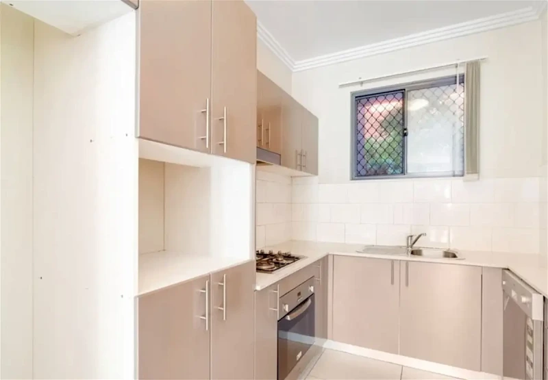 Spacious Ground Floor Apartment with Oversized Courtyard in Prime Westmead Location63007596113026111