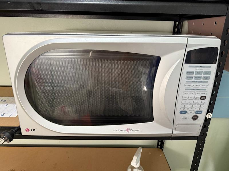 LG Microwave 63443837562499114