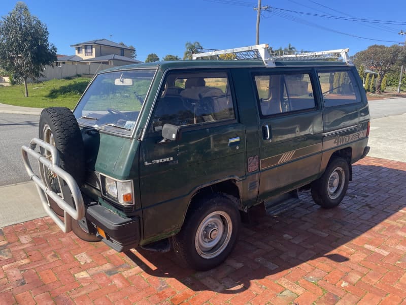 Mitsubishi discount express 4x4