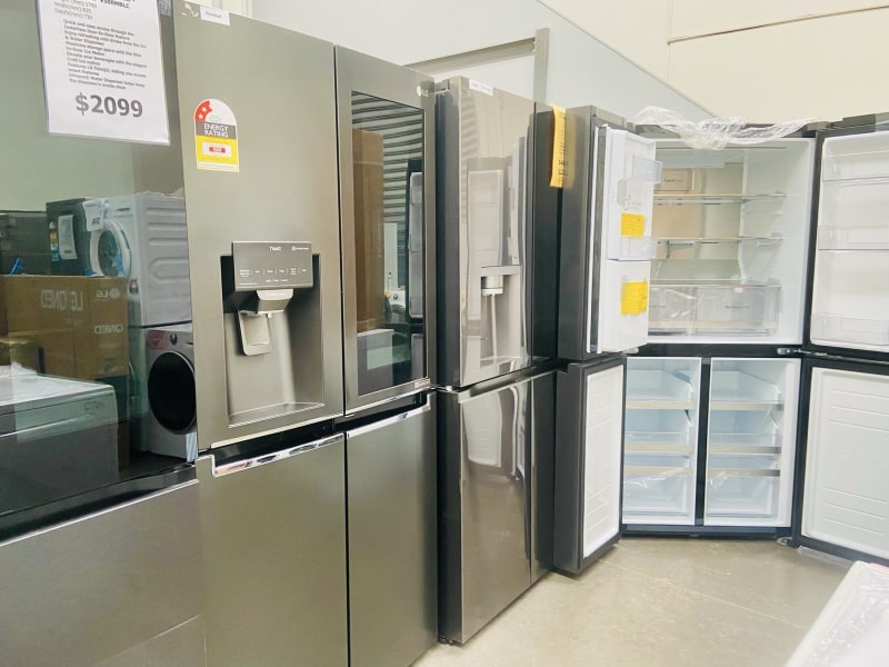 PREMIUM LG FRIDGES BOTTOM MOUNT-SIDE/SIDE-FRENCH DOORS-SPECIAL DEALS63015177458435111