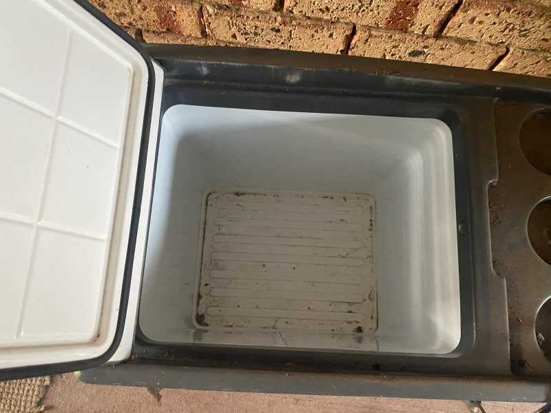 WAECO Coolmatic 12V Fridge63013783147009113