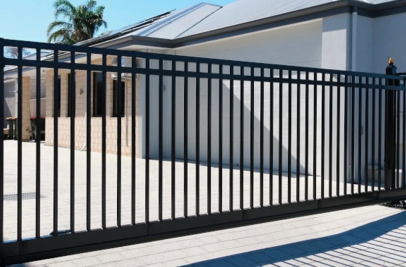 6.2 metre (1.8 metres high) READYMADE Double Top Rail Sliding Gates630051487632651111