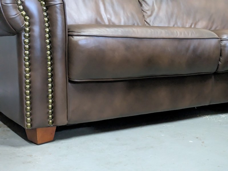2 x 3 seater leather plush Cambridge lounge62863381784833111