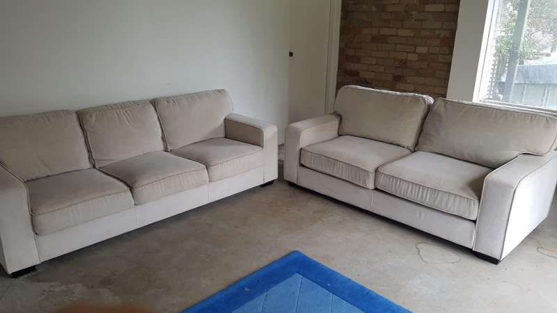 freedom 2 seater lounge