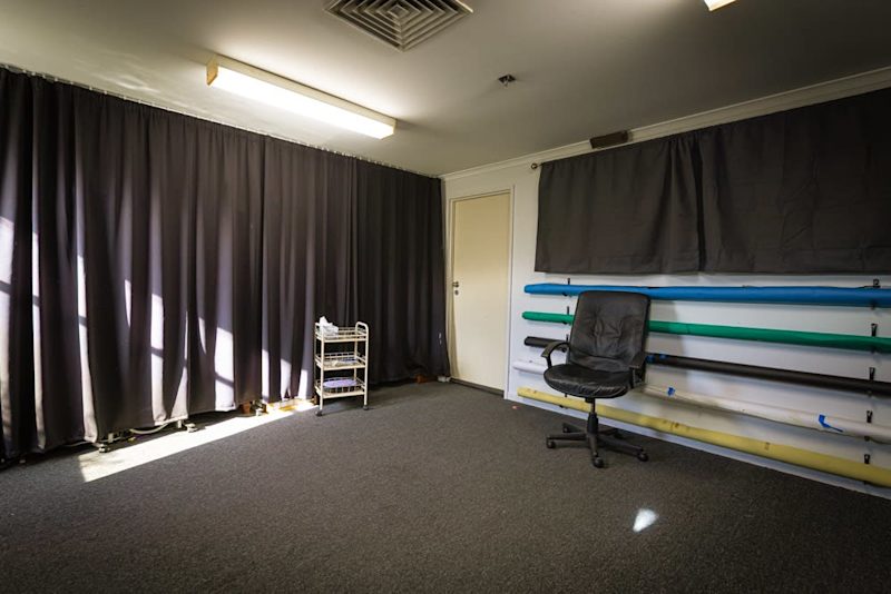 Creative Studio & Office desk Space for Rent  Hendon, SA62995620713857112