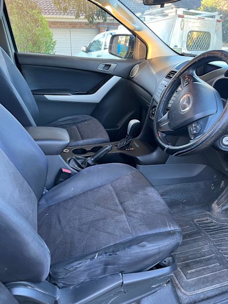2013 MAZDA BT-50 MY13 6 SP AUTOMATIC C/CHAS, 3 seats62939538218499112