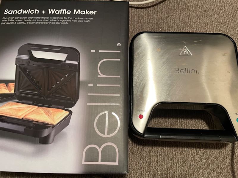 bellini sandwich and waffle maker