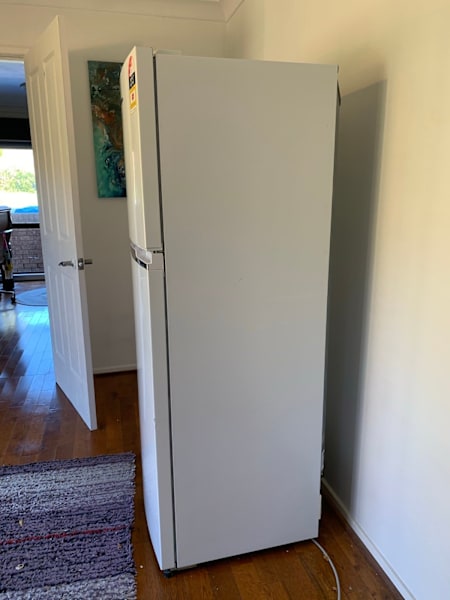 Westinghouse Frost-Free Refrigerator Freezer63022634230785113