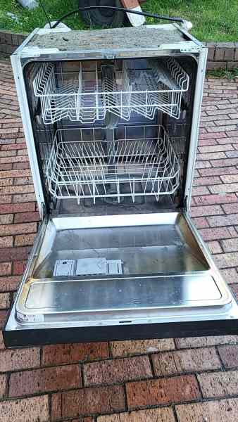 Bosch SGI4335AU/41 60 CM Built-in/Built-under Dishwasher63016059899009112