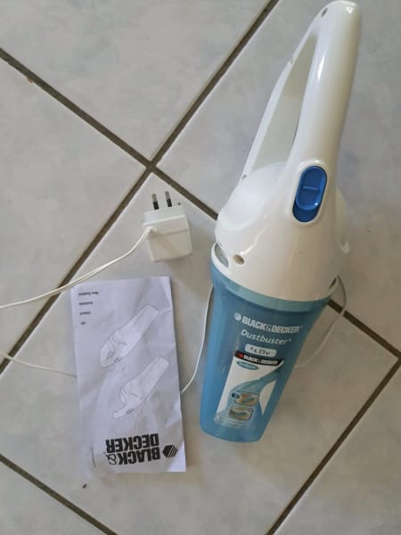 Black and Decker dust buster630199935523861111