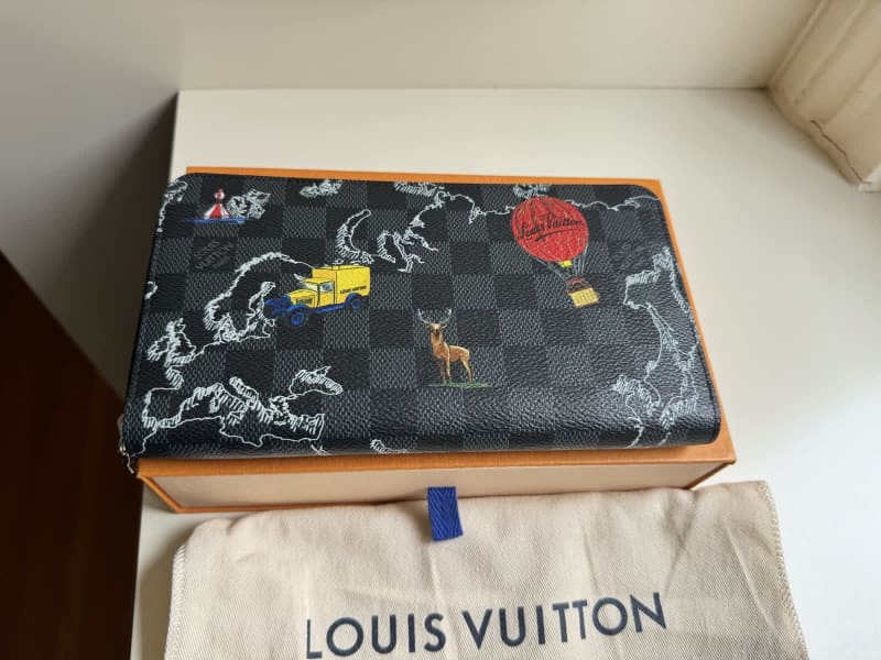 How To Spot Real Vs Fake Louis Vuitton Wallet – LegitGrails