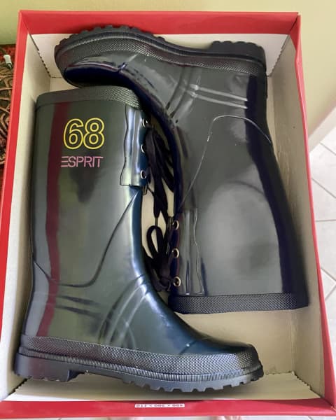 Esprit rain clearance boots